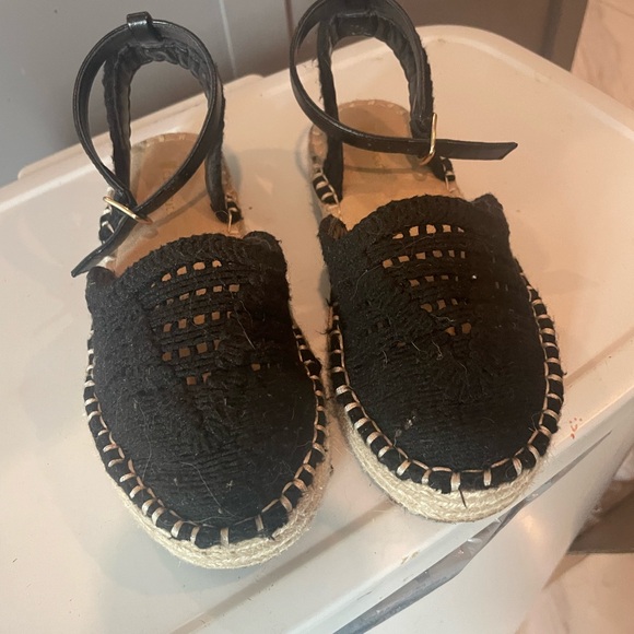 Crewcuts Other - Crewcuts Black and Tan Espadrille Sandals